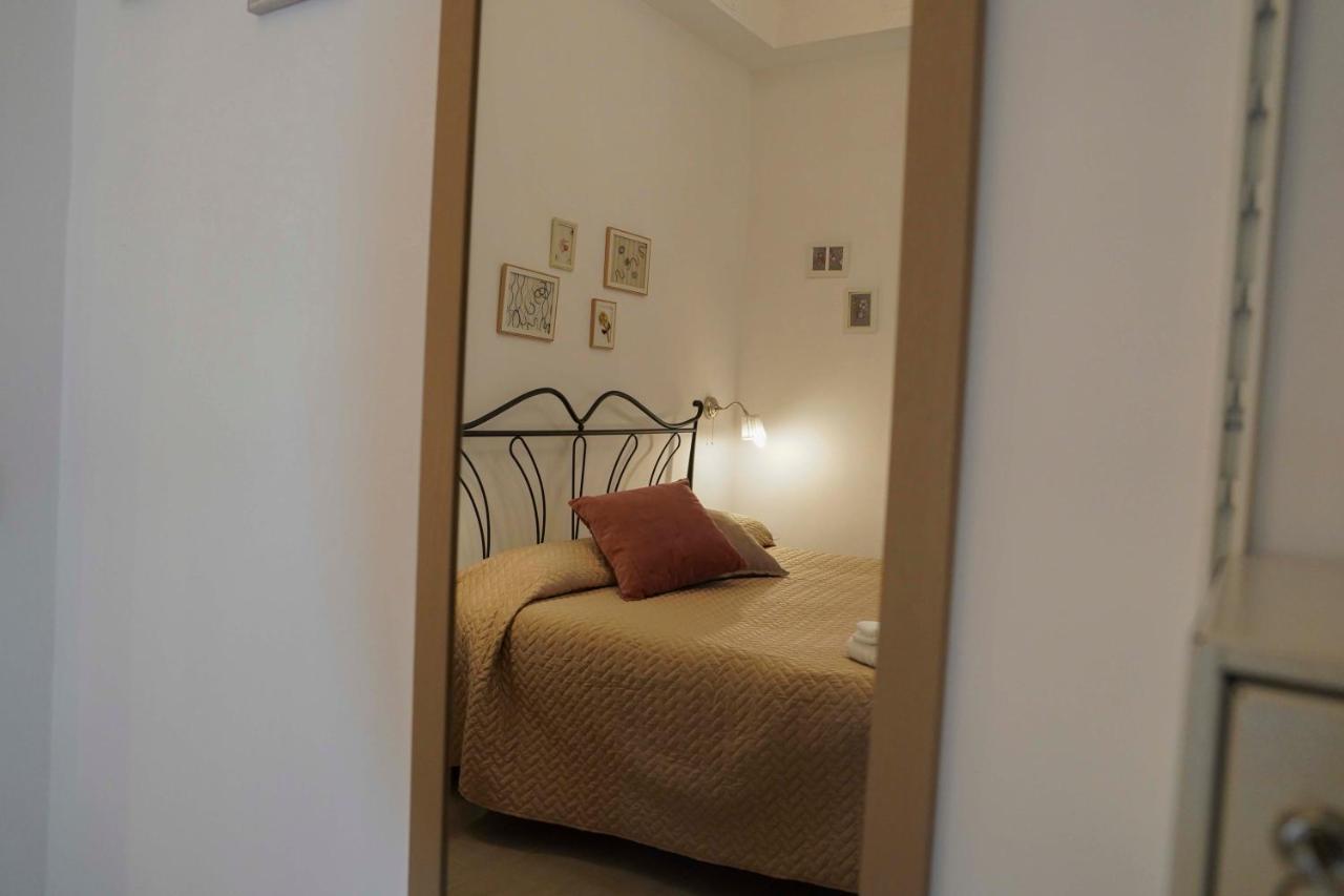 Anthea Bb Napoli Bed and Breakfast Buitenkant foto